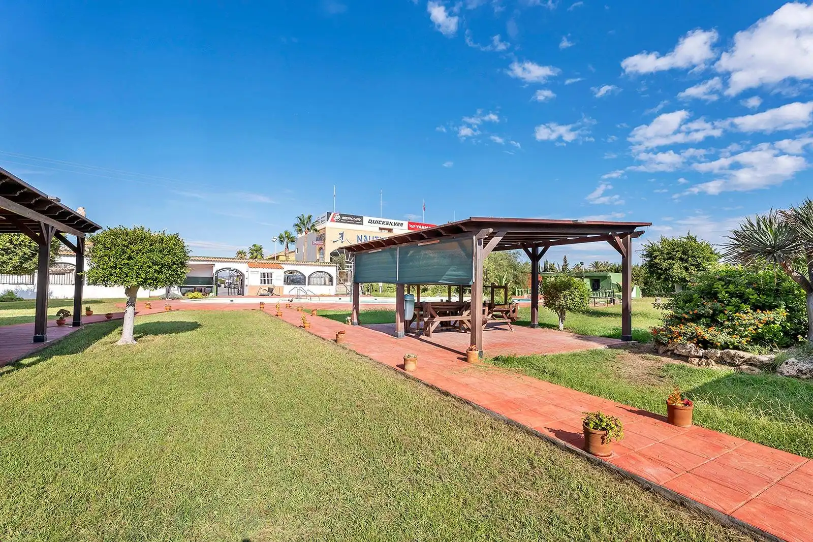 Garden of Houses for sale in Torrevieja  with Terrace, Furnished and Community pool