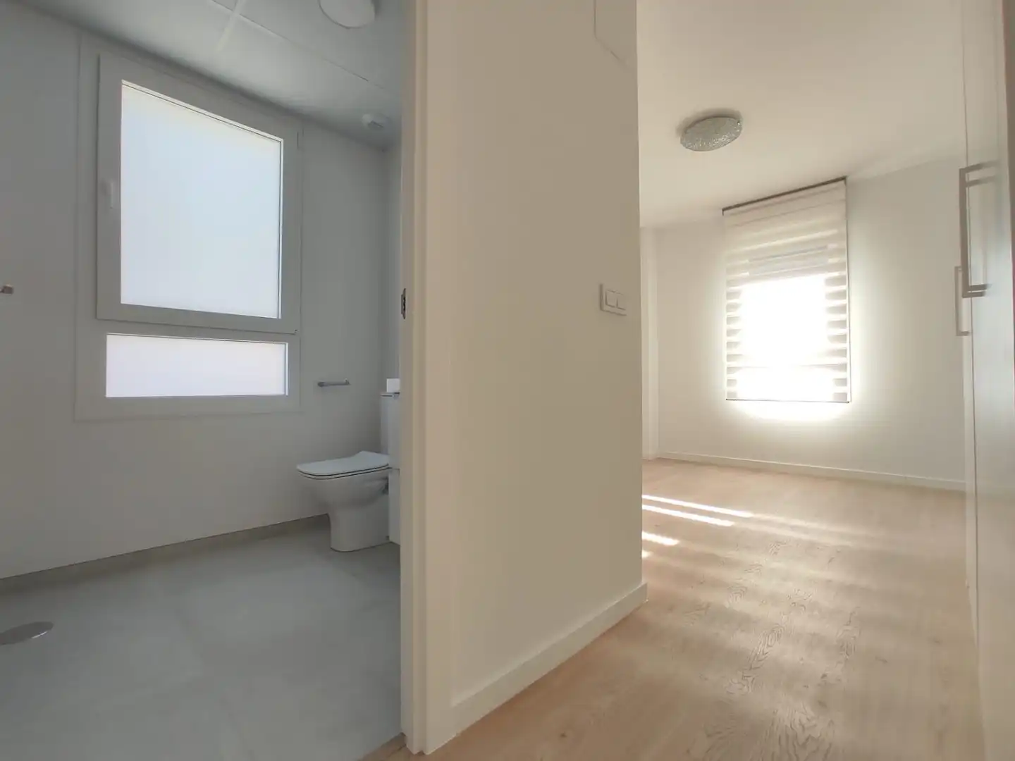 Flat with pool to rent in Entrenúcleos, imagen 8