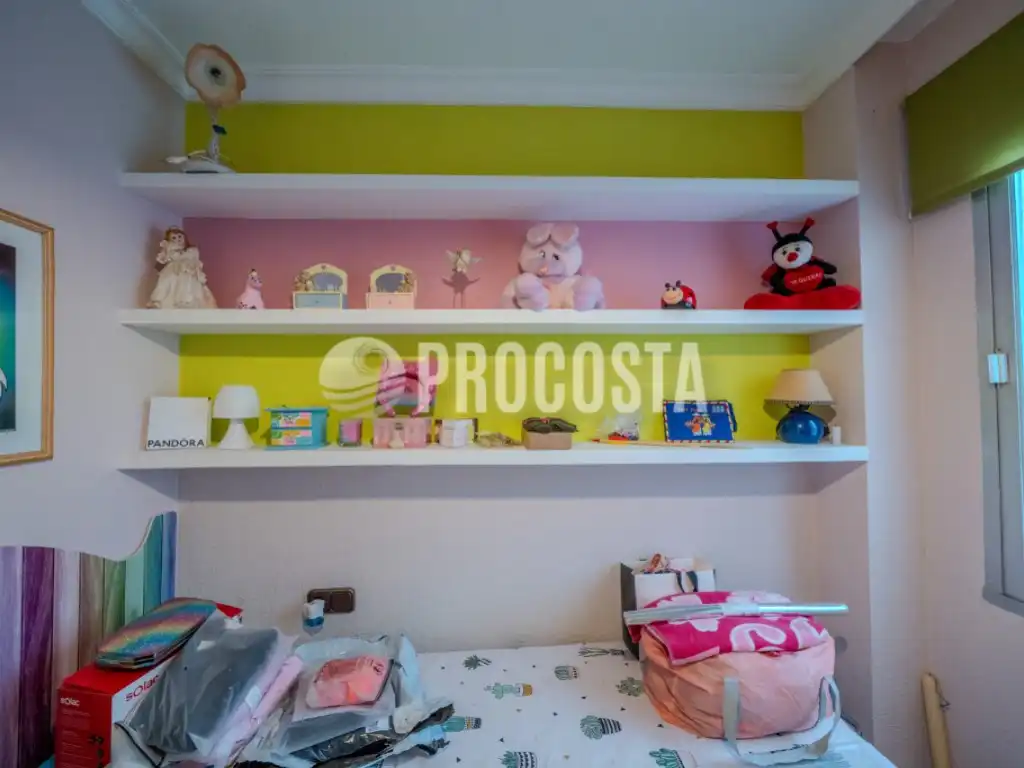 Flat for sale in Calle Buenos Aires, Almuñecar Centro