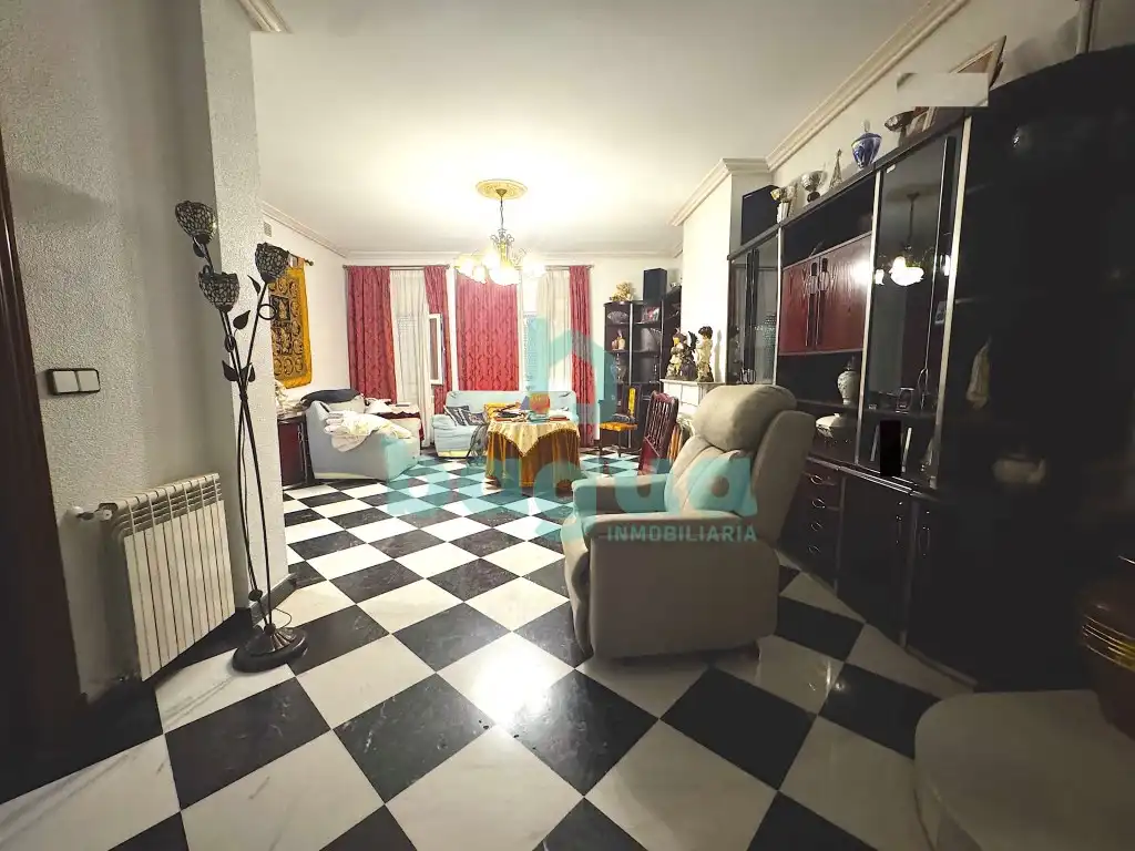 Sala d'estar de Casa o xalet en venda en Almendralejo