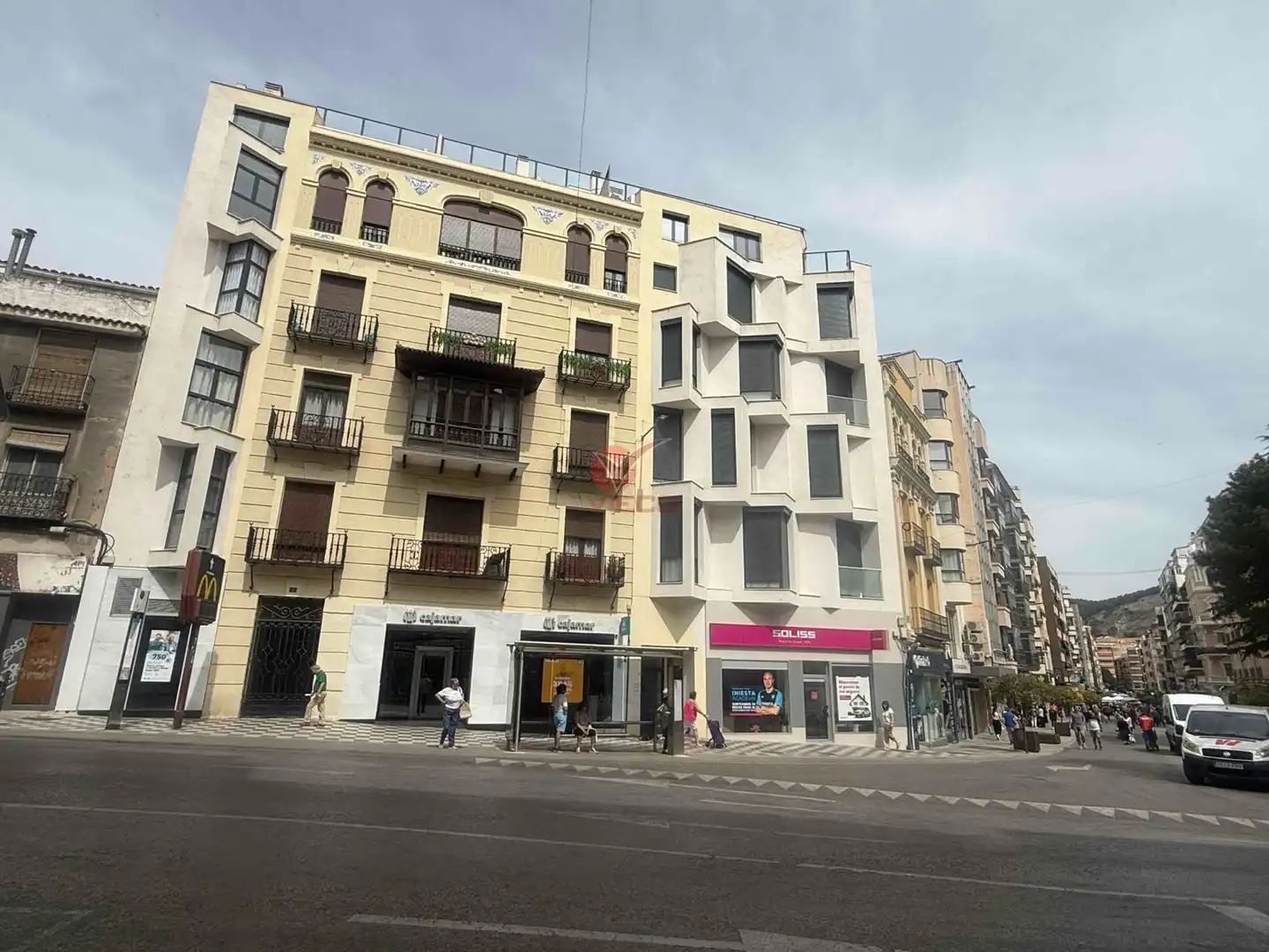 Vista exterior de Pis en venda en Cuenca amb Calefacció, Piscina i Piscina comunitària