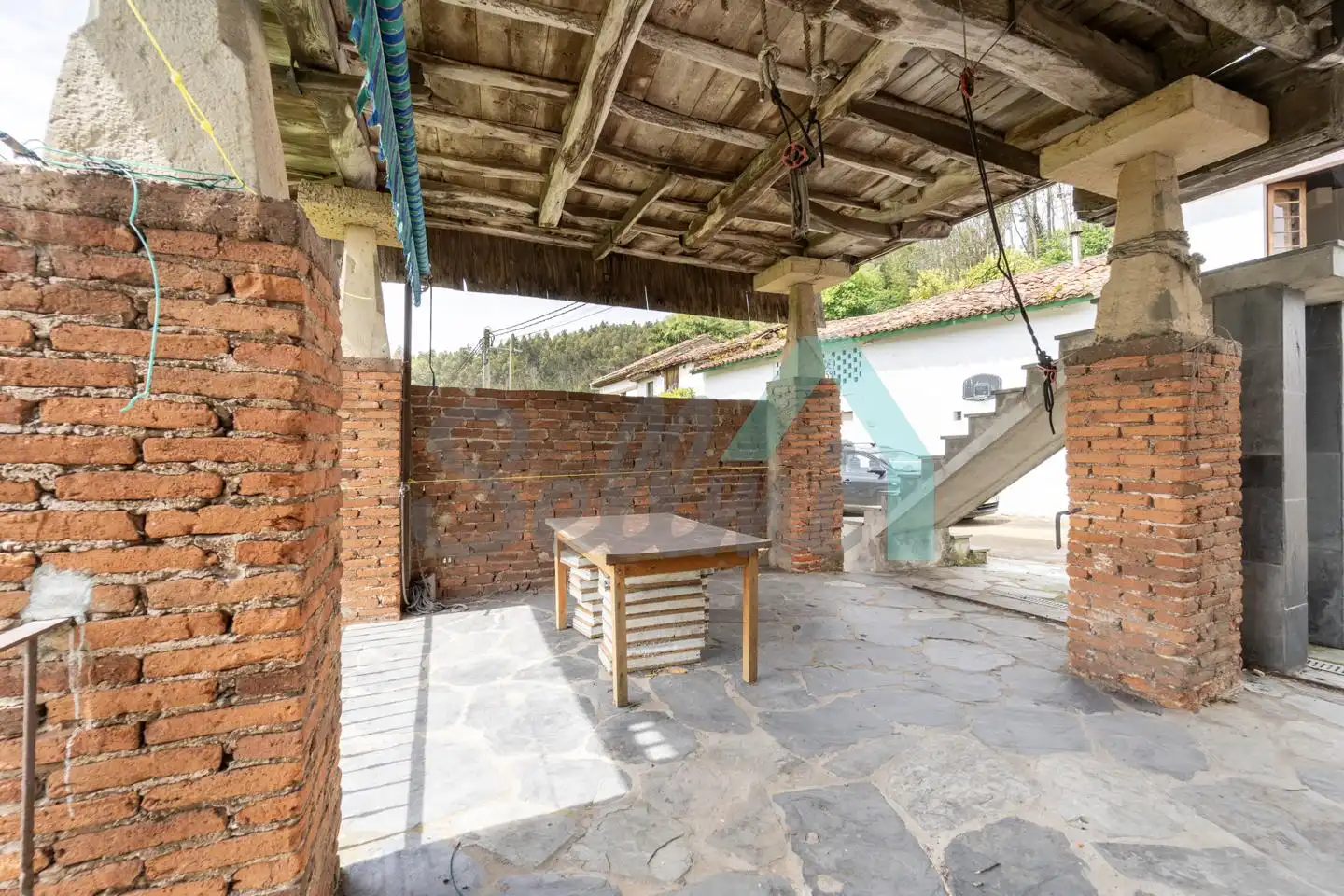 Terrasse von Einfamilien-Reihenhaus zum Verkauf in Carreño mit Heizung, Privatgarten und Parkett