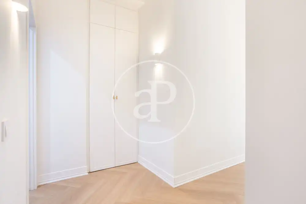 Schlafzimmer von Wohnung zum Verkauf in Valencia mit Klimaanlage und Heizung