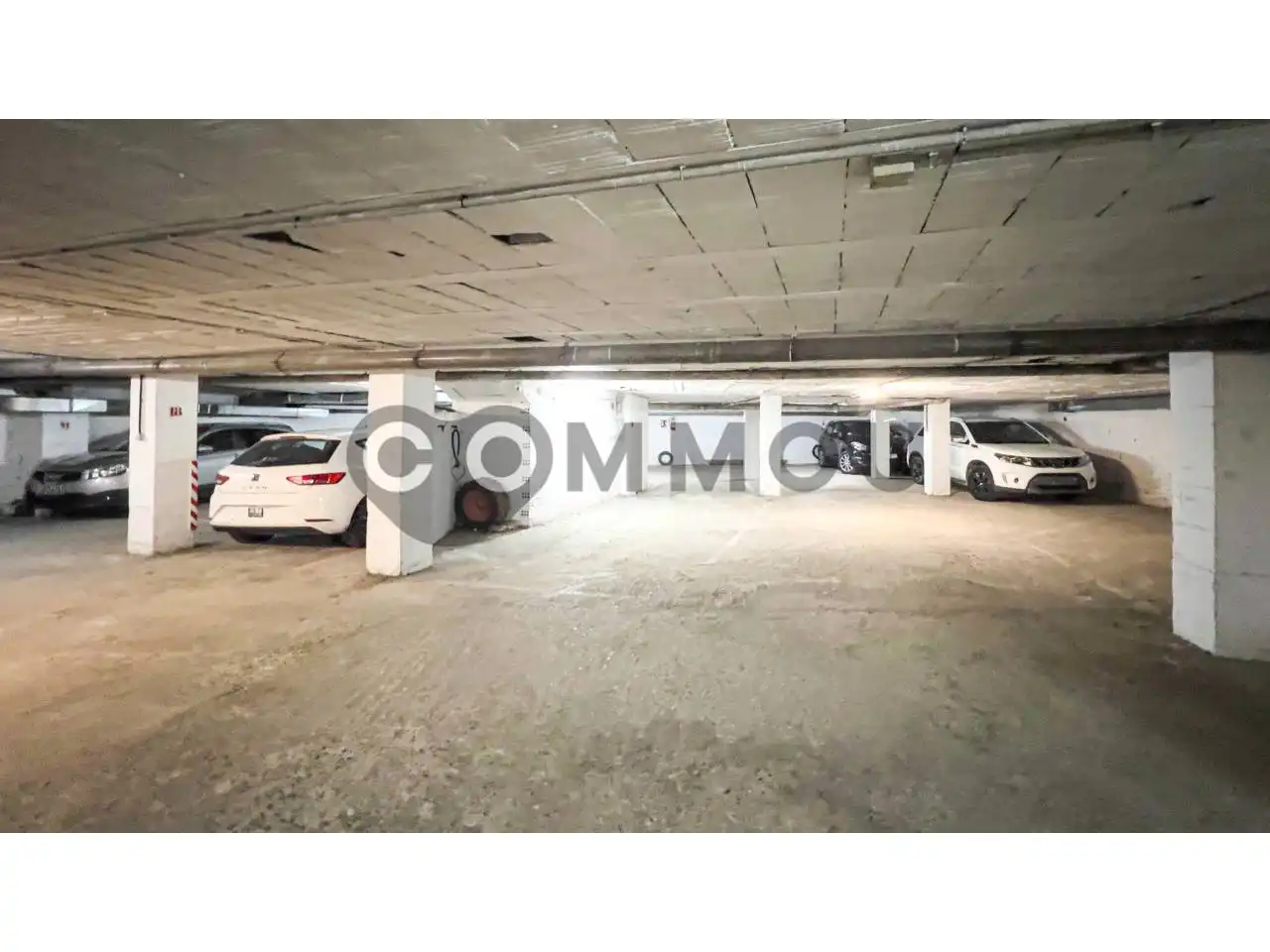 Parking de Dúplex en venta en Vic con Calefacción y Terraza