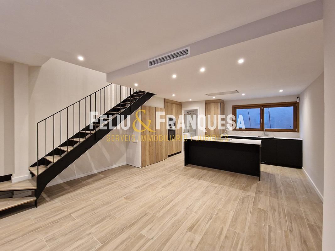 Single-family semi-detached for sale in Sant Quirze del Vallès  with Heating, Oven and TV