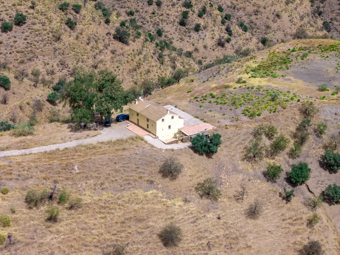 Vista exterior de Finca rústica en venda en Casabermeja amb Jardí privat, Moblat i Forn