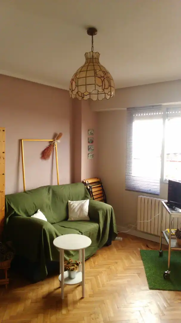 Habitación de Apartamento de alquiler en Zaragoza con Calefacción, Parquet y Amueblado
