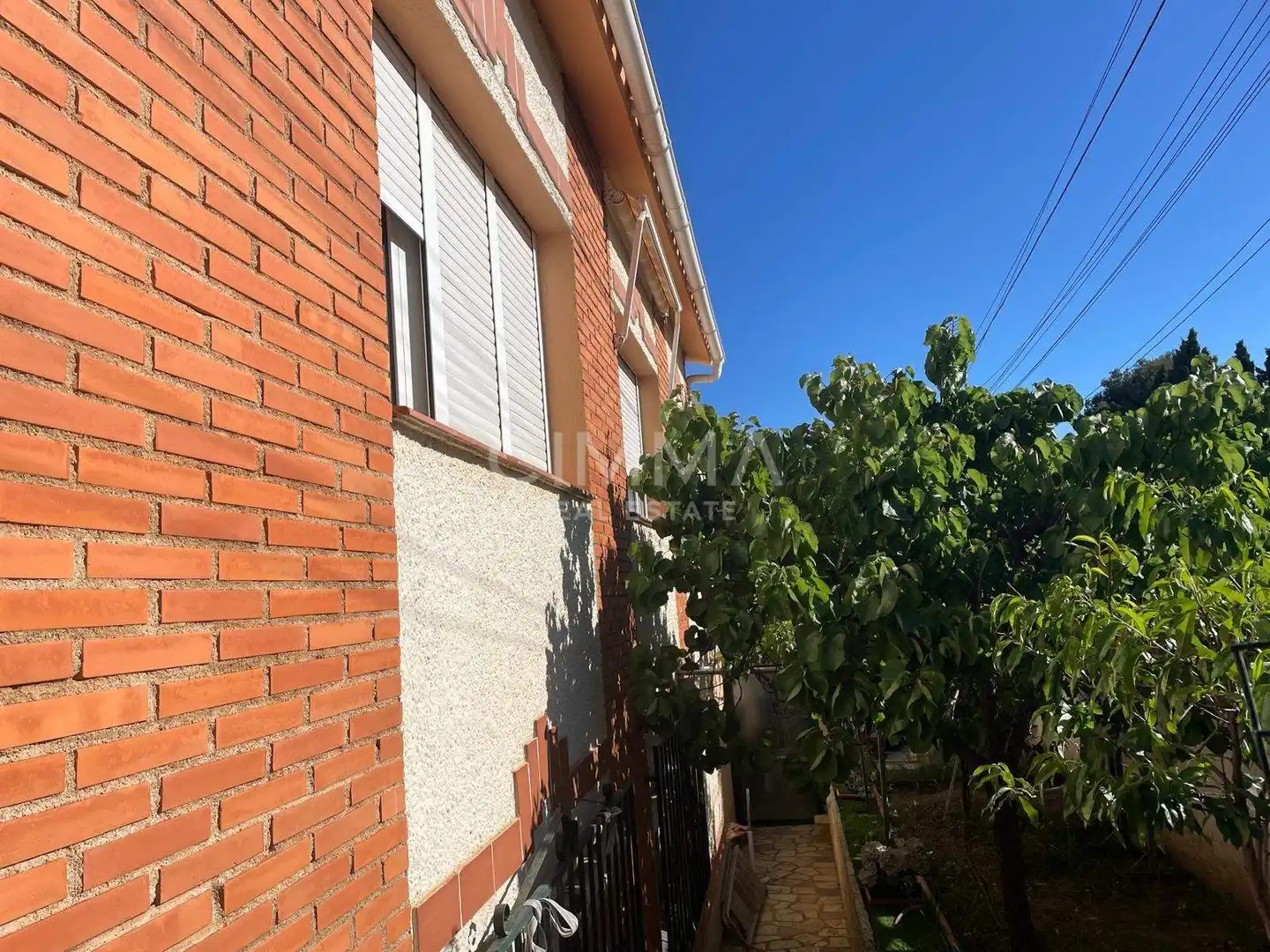 Vista exterior de Casa o chalet en venta en La Nucia con Aire acondicionado, Jardín privado y Terraza