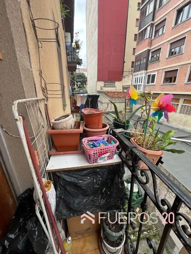 Terraza de Piso en venta en Barakaldo  con Terraza y Amueblado