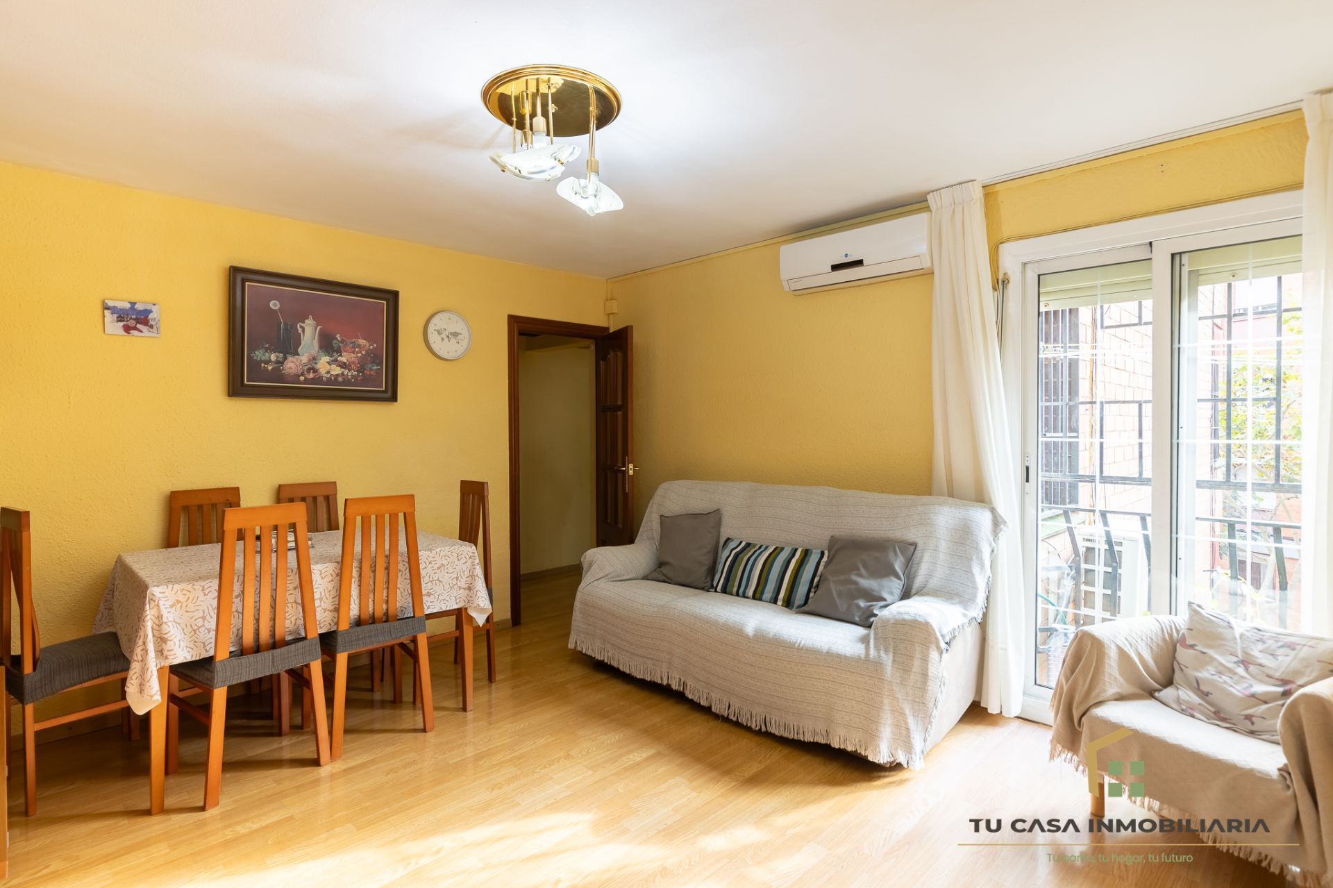 Bedroom of Flat for sale in Badalona  with Air Conditioner and Heating