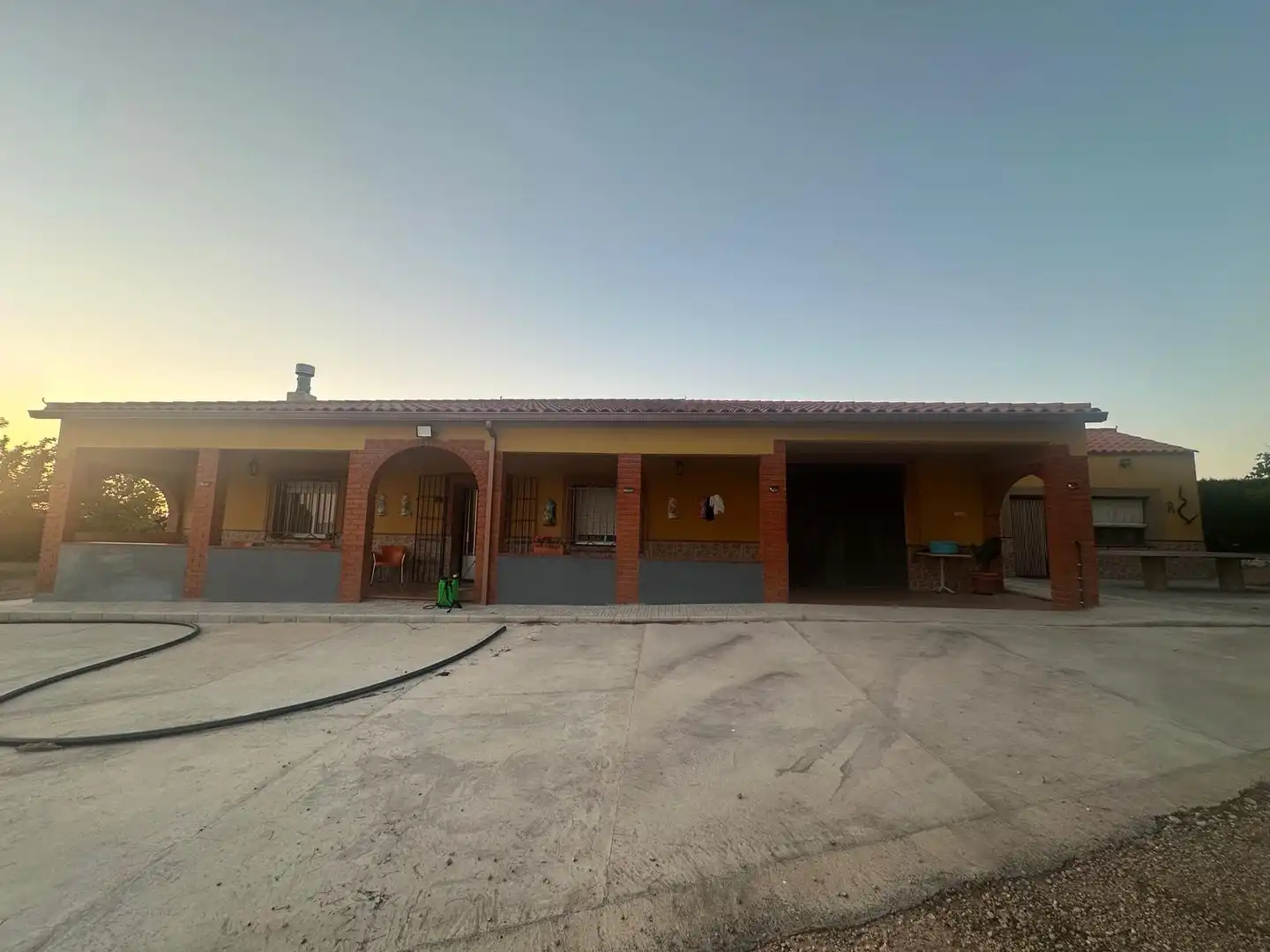 Casa o chalet en venta en Villarrobledo con Jardín privado, Terraza y Trastero