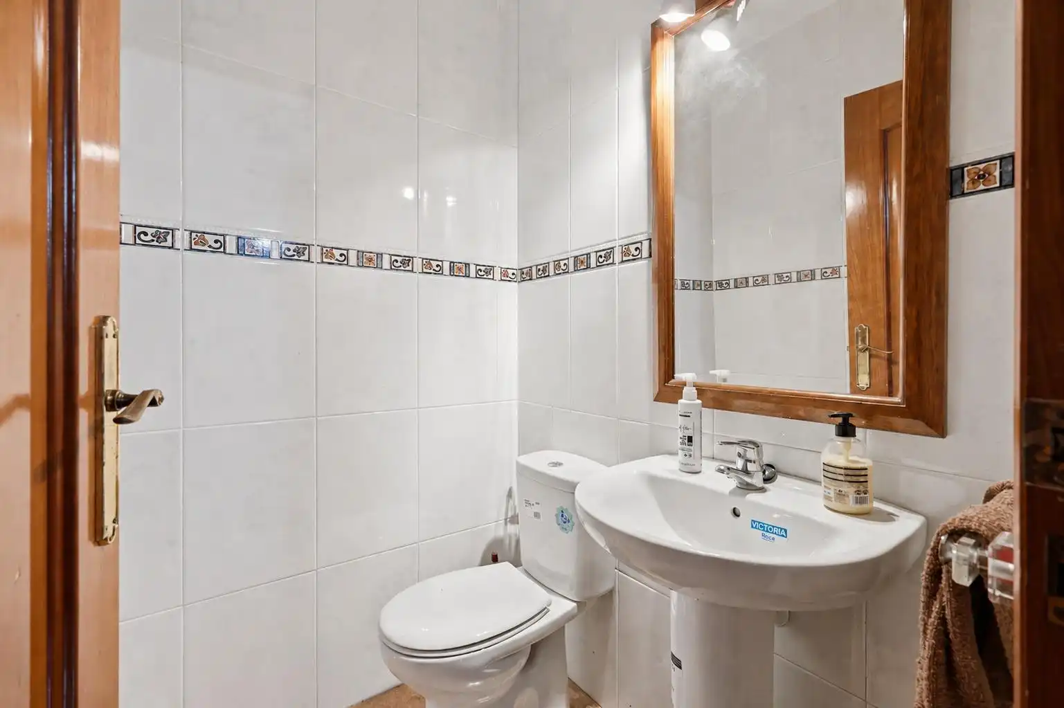 Bathroom of Detached homes for sale in Godella  with Air Conditioner, Terrace and Furnished