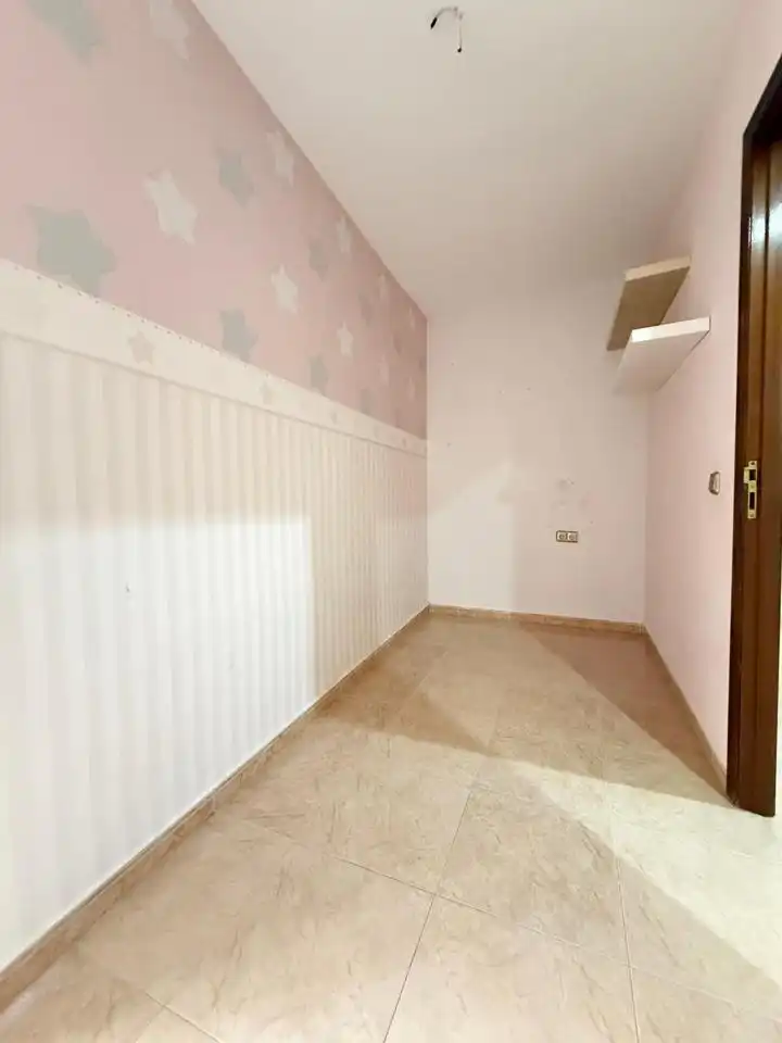 Bedroom of Flat for sale in Melilla