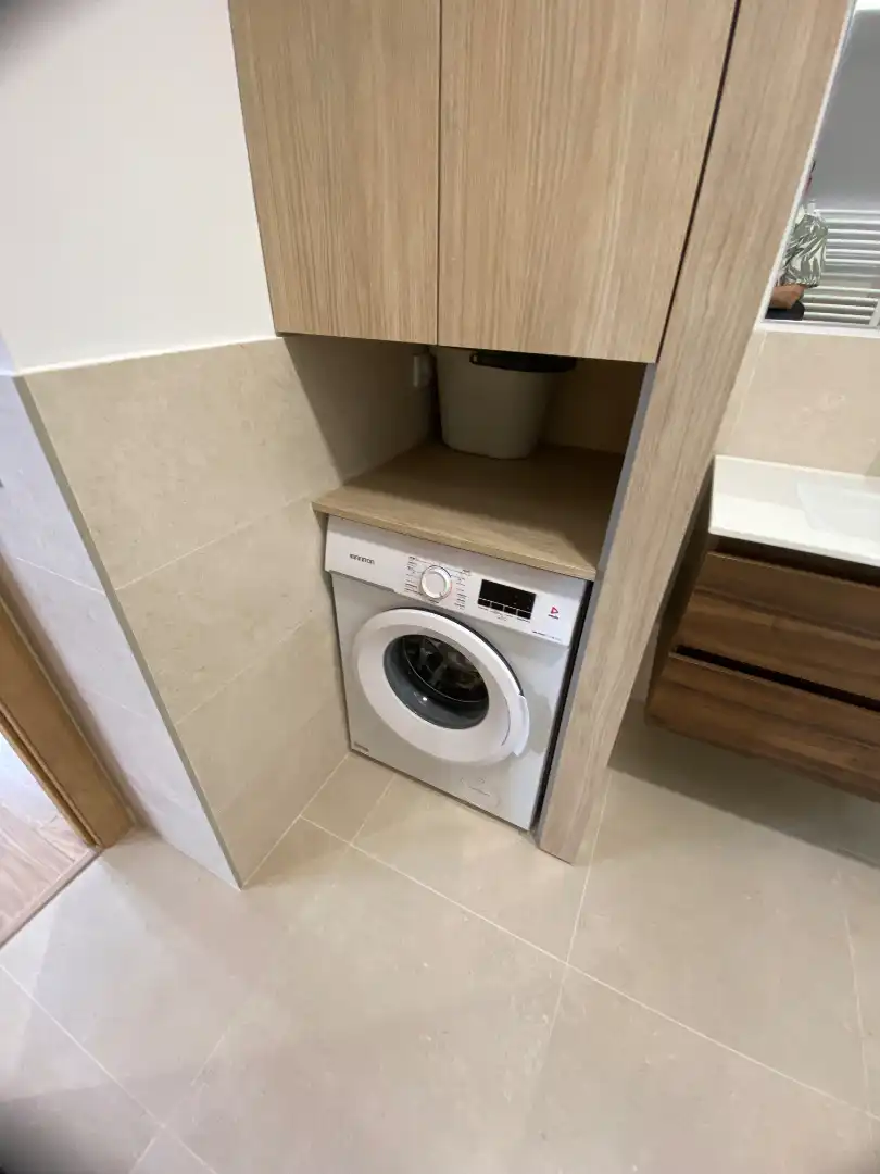 Bathroom of Flat for sale in Vigo   with Heating, Storage room and Furnished