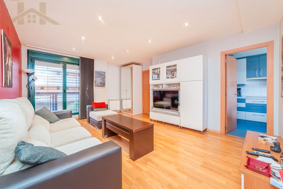 Living room of Flat for sale in Torrejón de Ardoz  with Air Conditioner, Heating and Furnished