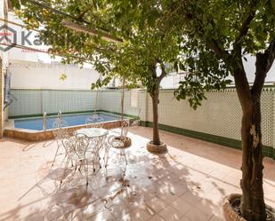 Jardí de Casa adosada en venda en  Granada Capital amb Terrassa i Piscina