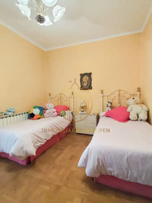 Schlafzimmer von Haus oder Chalet zum Verkauf in Aibar / Oibar mit Terrasse und Balkon