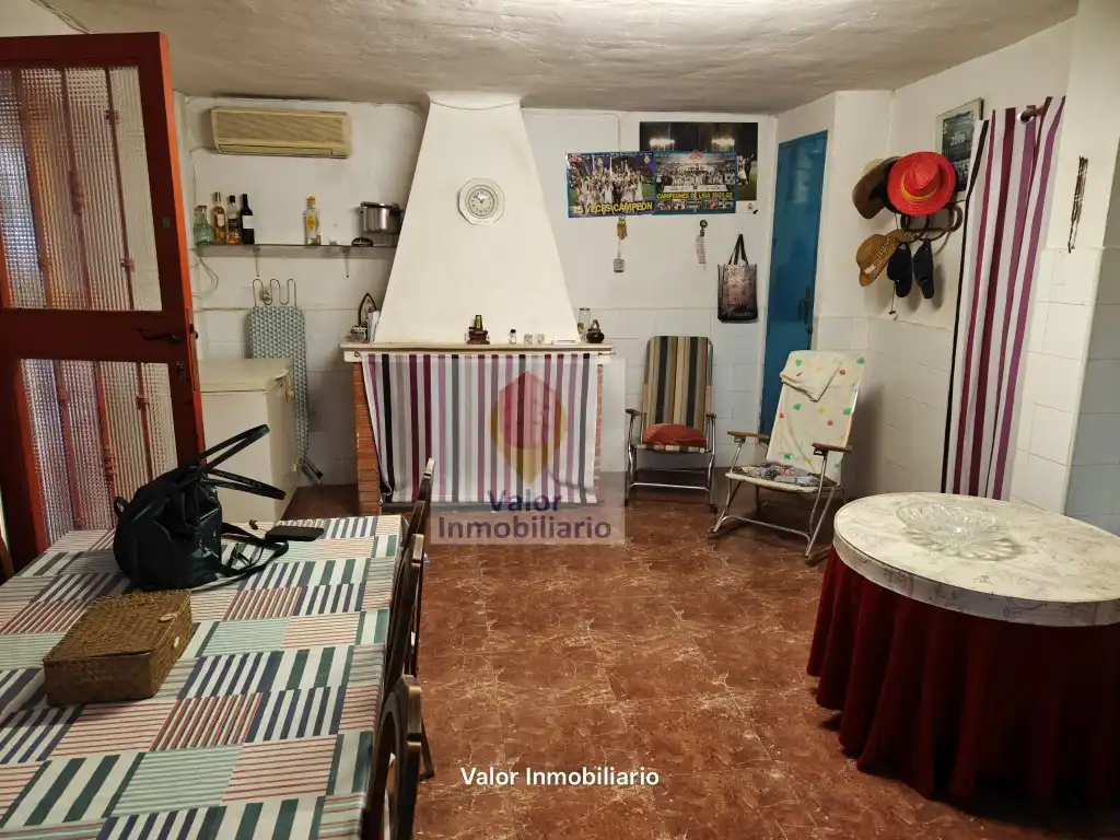 Casa rústica en venda a Diseminados Carril Garapacha