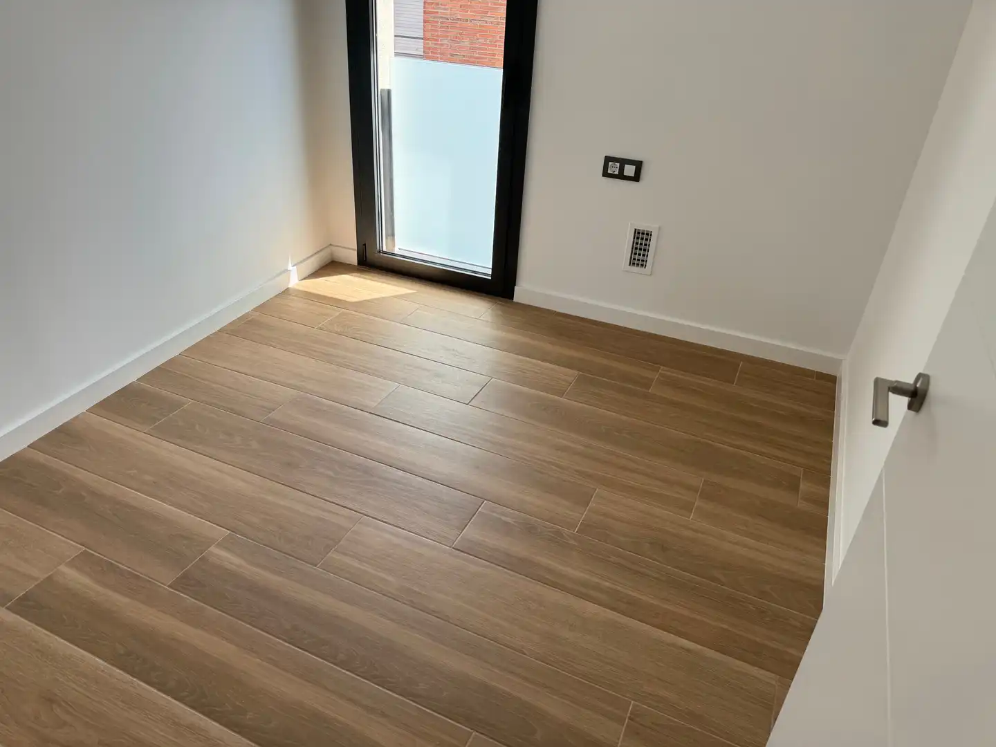 Einfamilien-Reihenhaus zum Verkauf in Viladecavalls mit Klimaanlage, Heizung und Terrasse