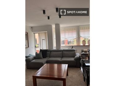 Wohnung mit Balkon zur Miete in Les Corts