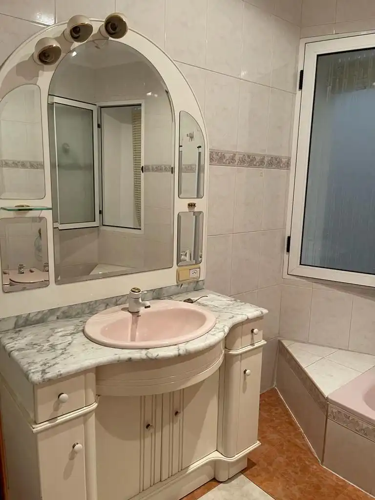 Badezimmer von Haus oder Chalet zum Verkauf in Alcázar de San Juan mit Klimaanlage, Heizung und Terrasse