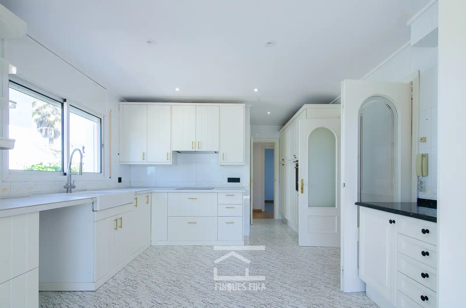 Cocina de Casa o chalet en venta en El Masnou con Calefacción, Jardín privado y Parquet