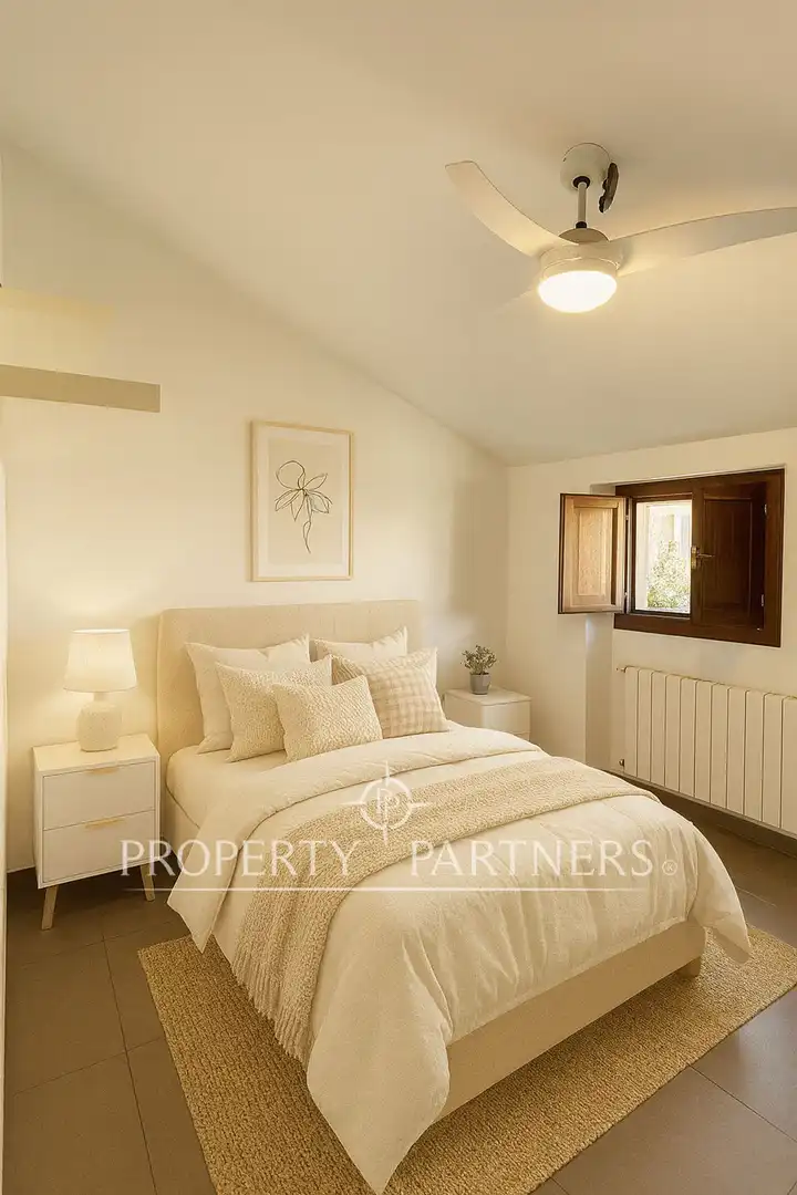 Bedroom of Duplex for sale in  Valencia Capital  with Air Conditioner and Heating