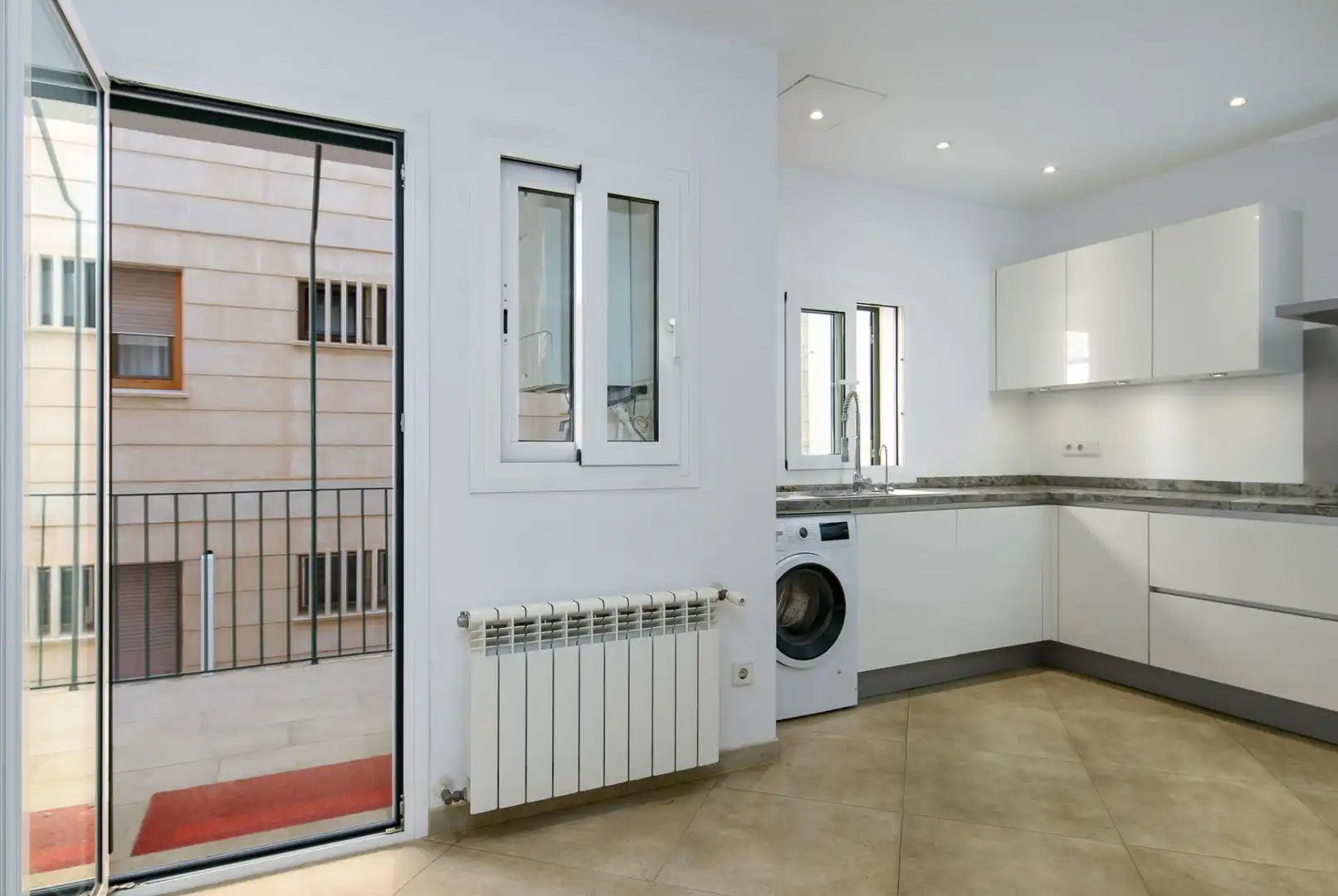 Flat with terrace for sale in BARO DE SANTA MARIA DEL S, imagen 12