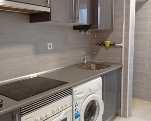 Kitchen of Flat to rent in  Zaragoza Capital  with Heating, Parquet flooring and Furnished