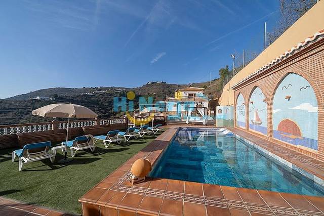 Casa-chalet en Alquiler en Torrox Pueblo