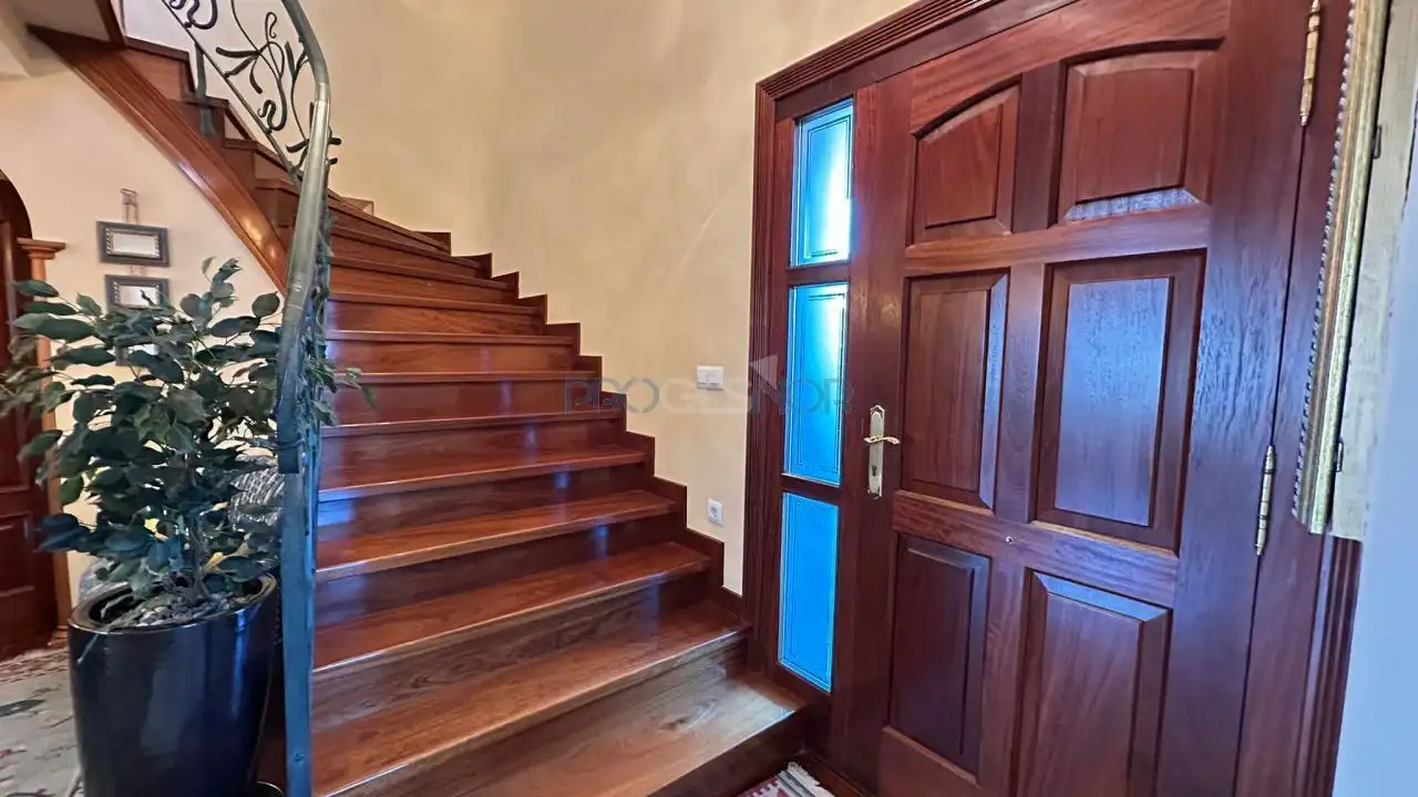 Casa o chalet en venta en Sariegos con Calefacción, Jardín privado y Terraza