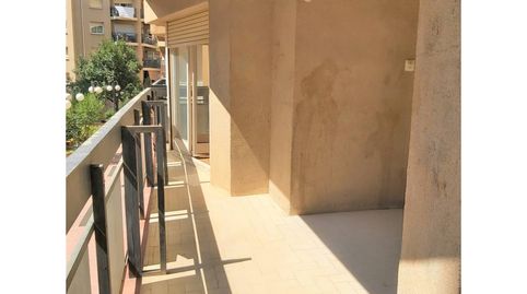 Foto 3 de Piso en venta en Calle Avenir, Valls, Tarragona