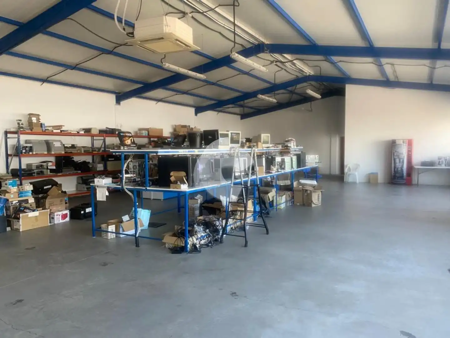 Industrial buildings for sale in Vilamarín