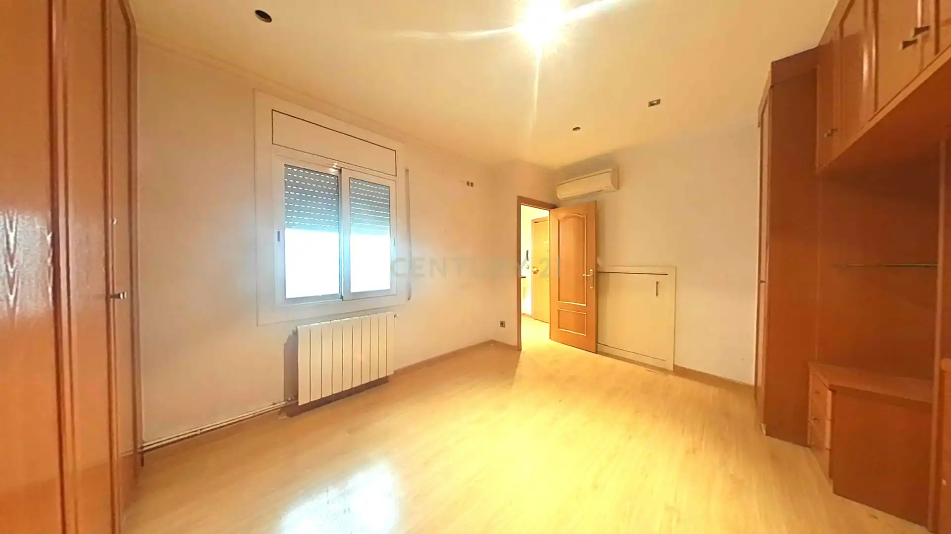 Piso en venta en Carrer de la Llanera, Sabadell, Spain, Ca n'Oriac