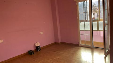 Foto 2 de Piso en venta en Calle Pablo Iglesias, 2, La Zubia Ciudad, La Zubia