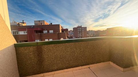 Foto 2 de Àtic en venda a Calle de Reinosa, La Serna, Fuenlabrada