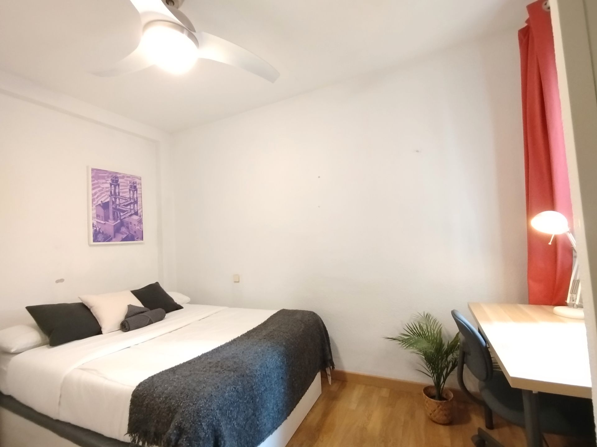 Bedroom of Flat to share in  Madrid Capital  with Heating, Furnished and Oven