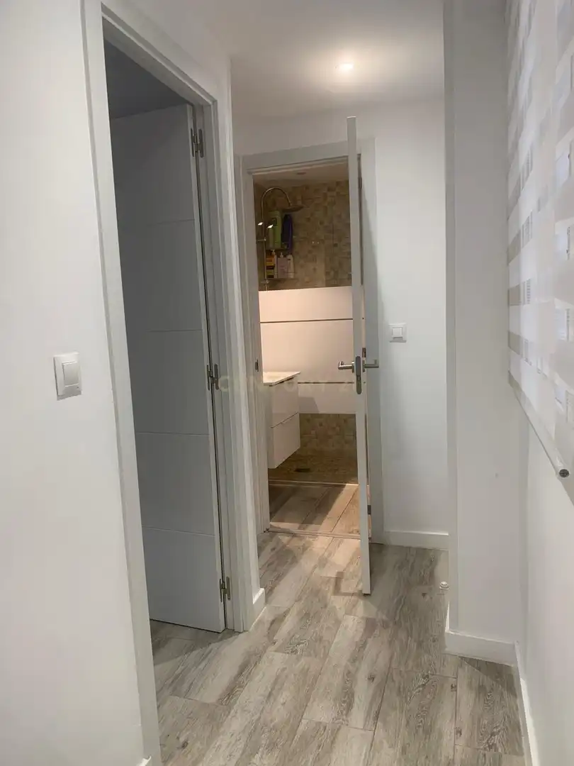 Bathroom of Flat for sale in Torremolinos  with Air Conditioner, Private garden and Storage room