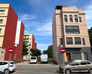 Vista exterior de Residencial en venda en  Valencia Capital