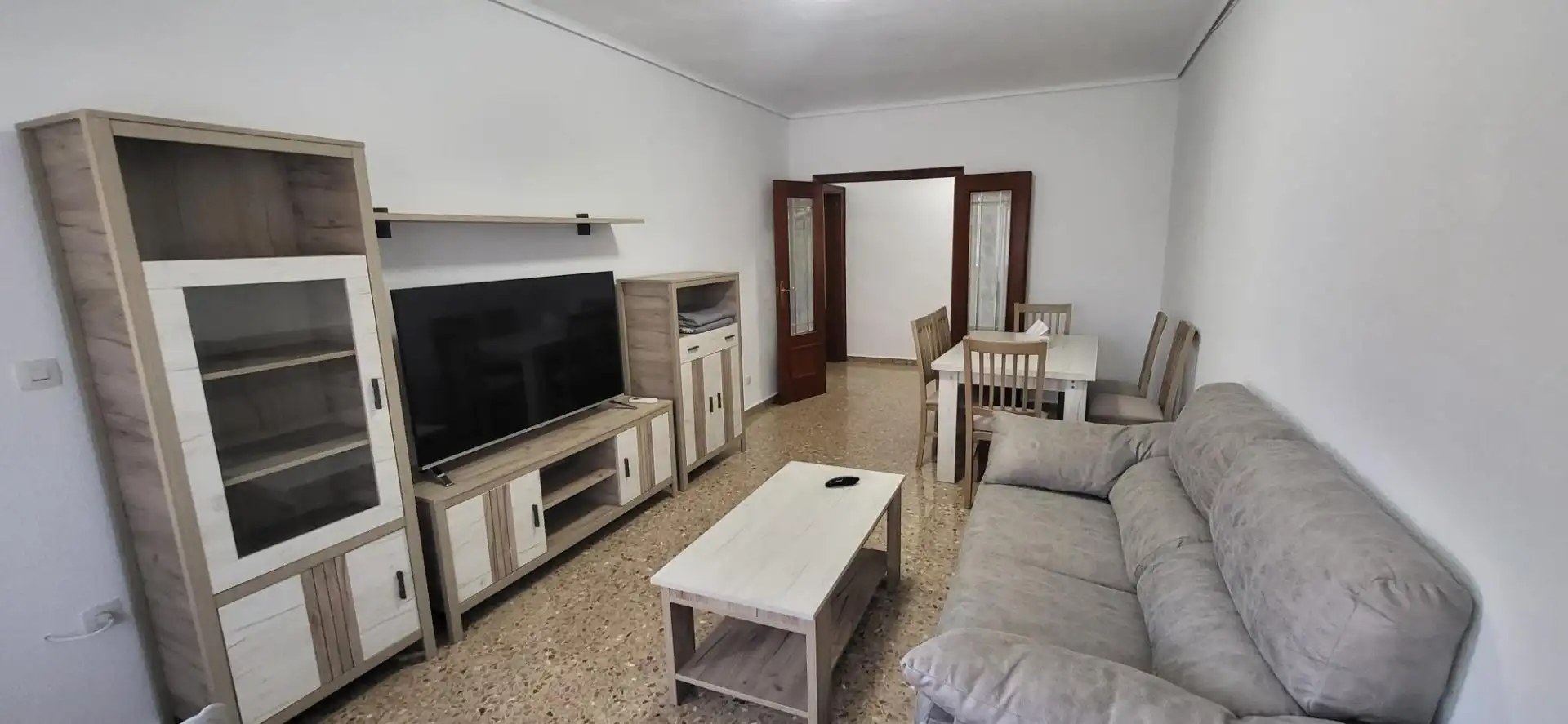 Living room of Flat for rent in Albacete  with Air Conditioner, Heating and Furnished