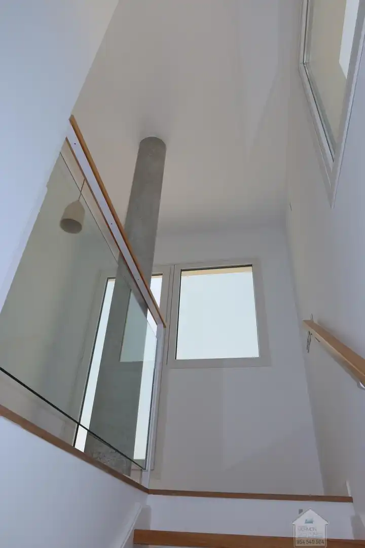 Houses for rent in Dos Hermanas  with Air Conditioner, Terrace and Storage room