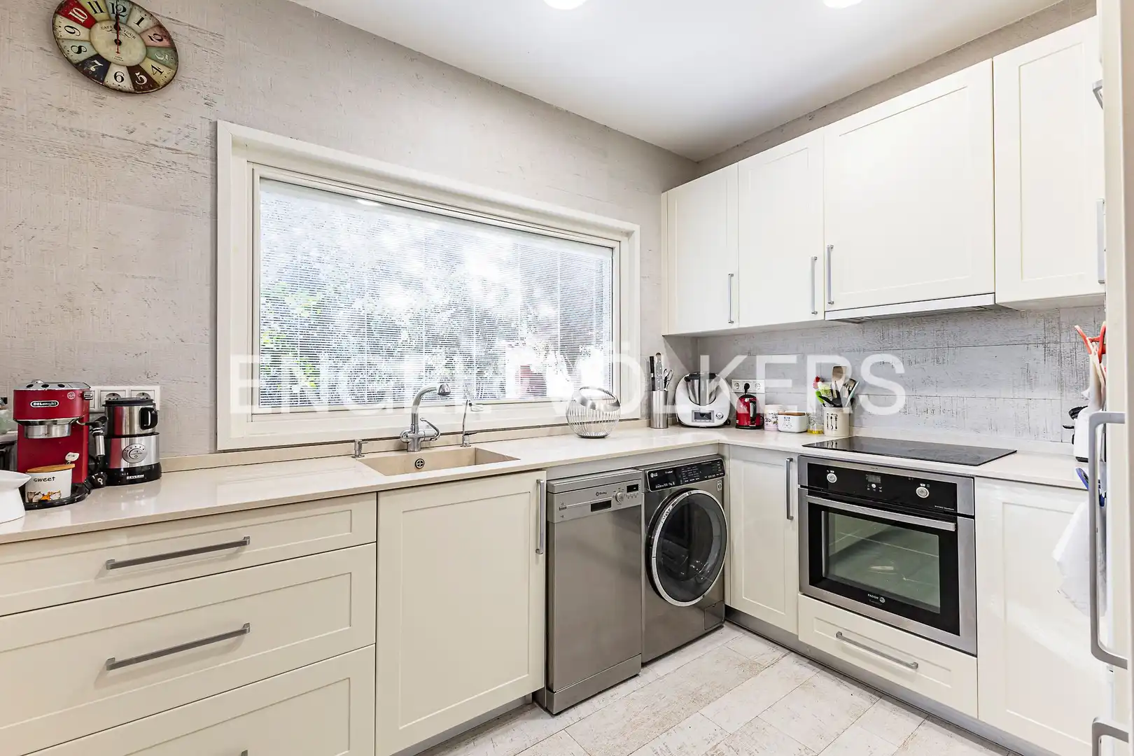 Kitchen of Houses for sale in Cerdanyola del Vallès  with Air Conditioner, Heating and Private garden