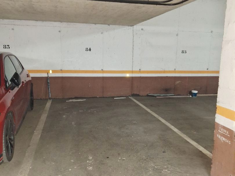 Parkplatz von Garage zur Miete in  Madrid Capital