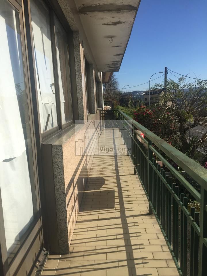 Balcony of House or chalet for sale in Vigo   with Heating, Terrace and Balcony