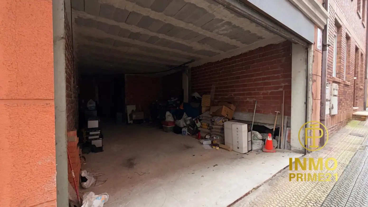 Garaje en venta en Santander