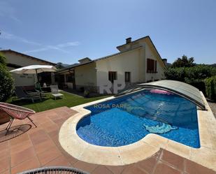 Vista exterior de Casa o xalet en venda en Aiguafreda amb Calefacció, Jardí privat i Terrassa