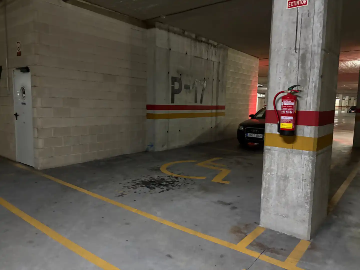 Aparcament amb ascensor en venda a Rúa Garda, imagen 17
