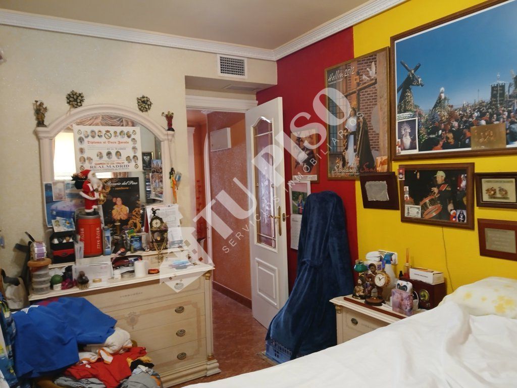 Bedroom of Flat for sale in Benidorm  with Air Conditioner, Terrace and Furnished