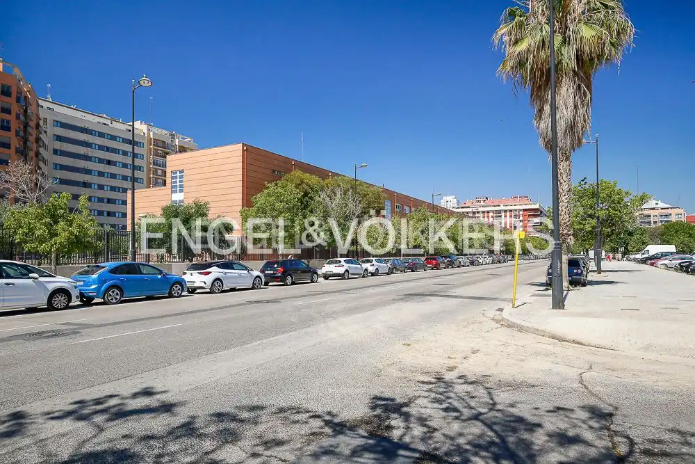 Vista exterior de Pis de lloguer en Valencia amb Aire condicionat, Calefacció i Moblat