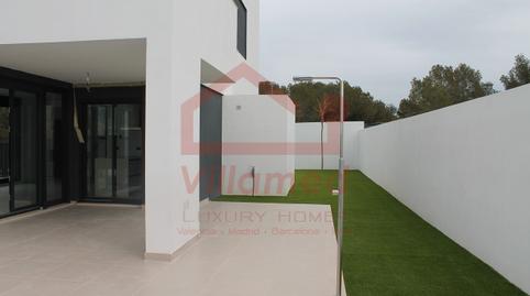 Foto 2 de vivenda d'obra nova a Pis en venda a Carrer Feldespat, 9, Torre en Conill - Cumbres de San Antonio, Valencia